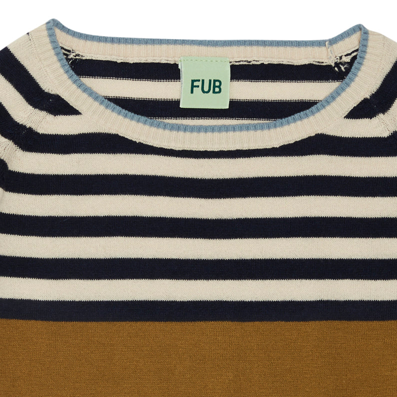 Premium organic contrast stripe sweater