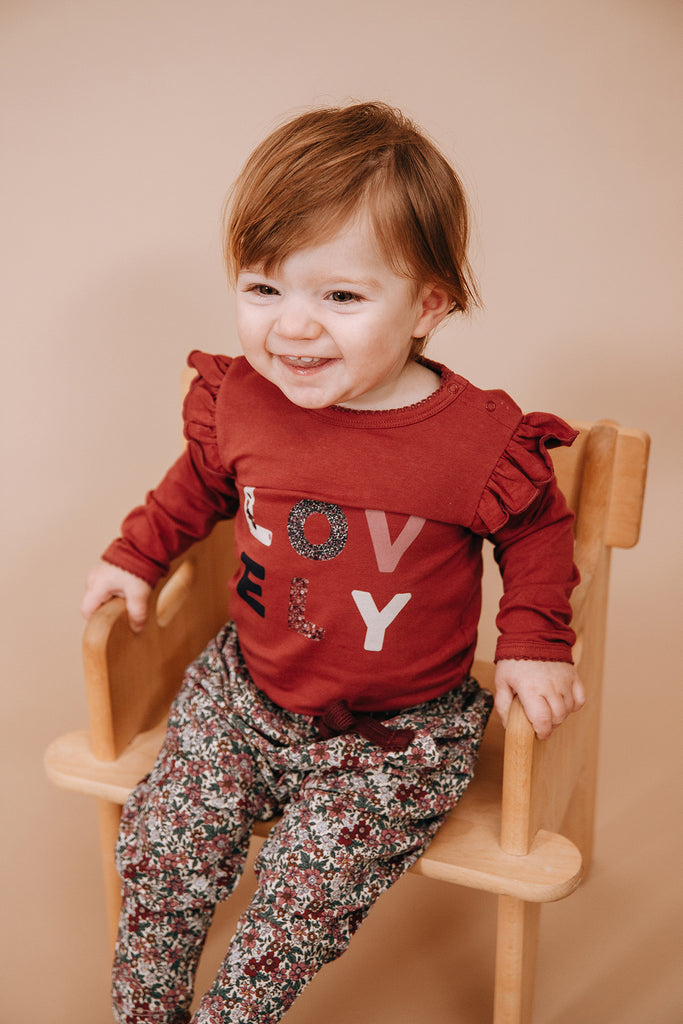 Ada tee